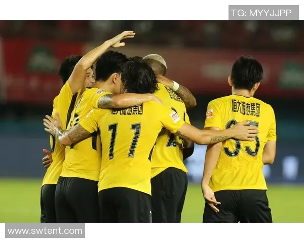 2012年鲁能与恒大激战回顾：激情碰撞与荣耀之争的经典对决