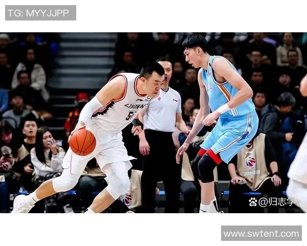 2017年CBA季后赛辽宁队与新疆队激战正酣精彩瞬间回顾与分析